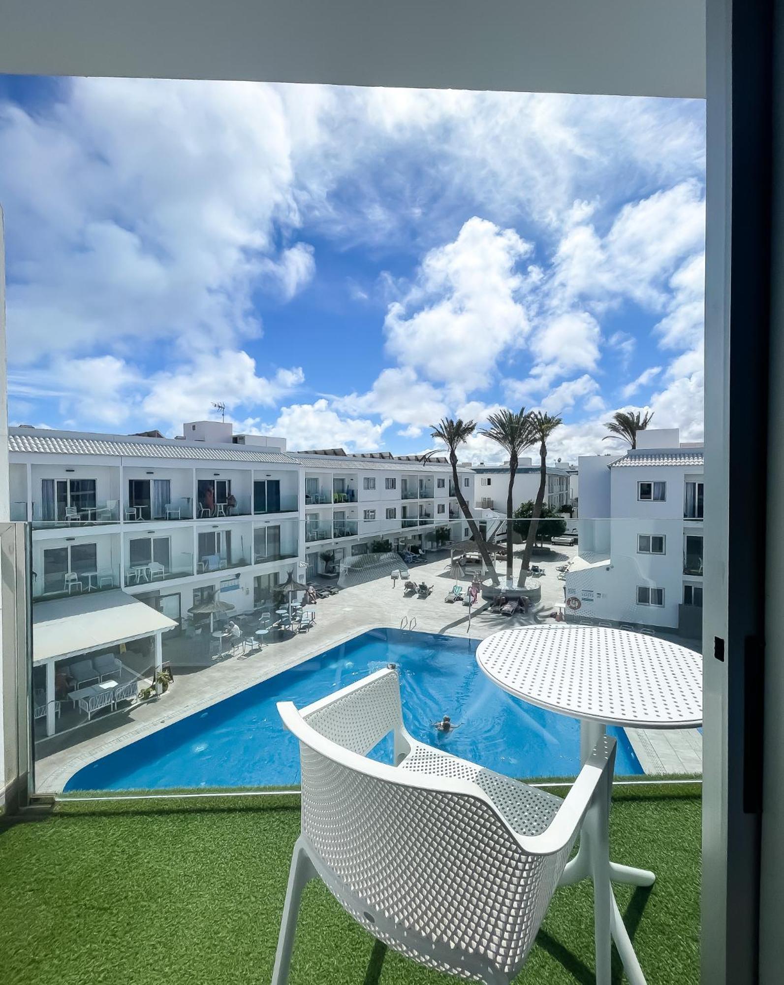 Corralejo Surfing Colors Hotel&Apartments Εξωτερικό φωτογραφία