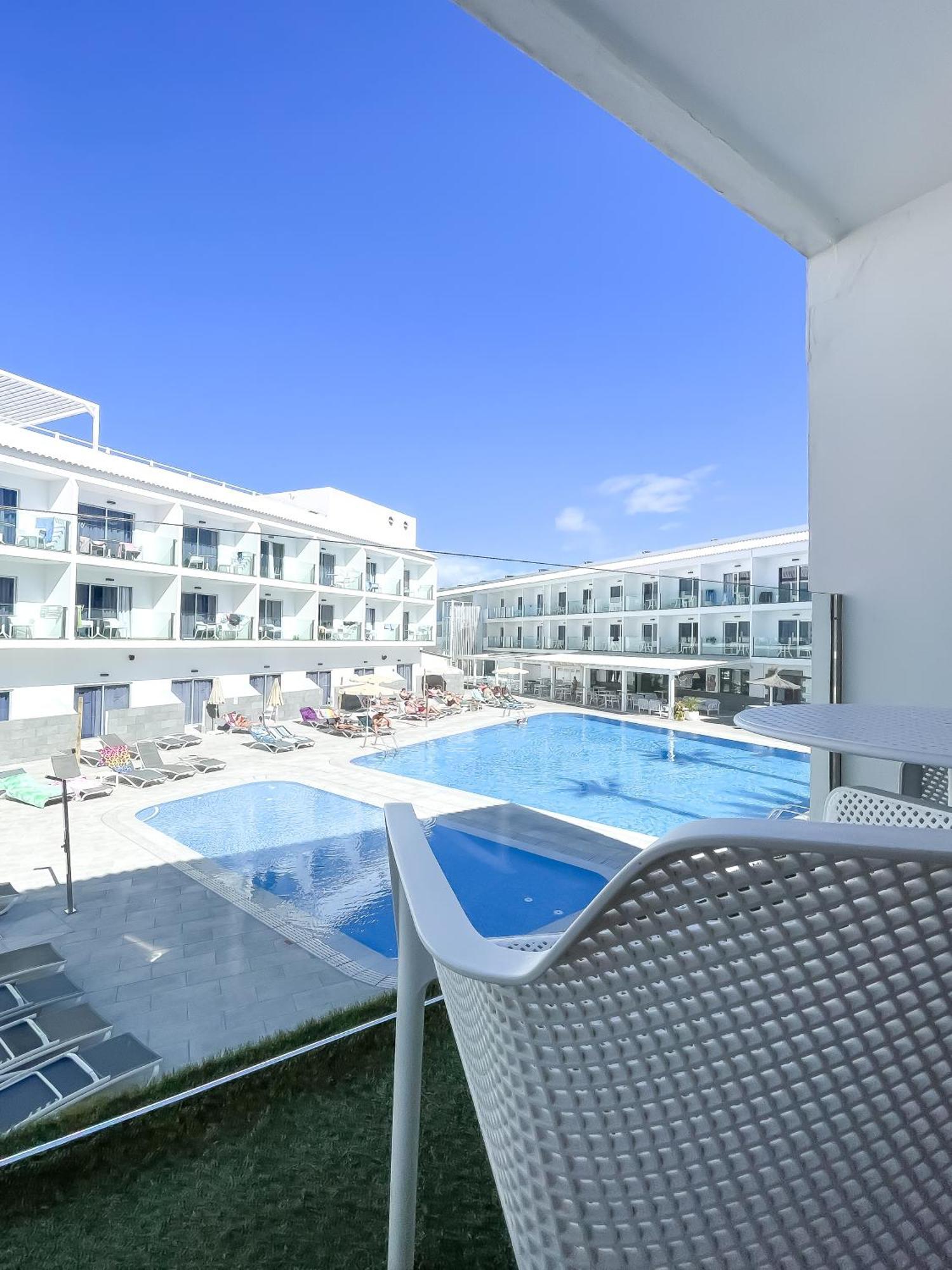 Corralejo Surfing Colors Hotel&Apartments Εξωτερικό φωτογραφία