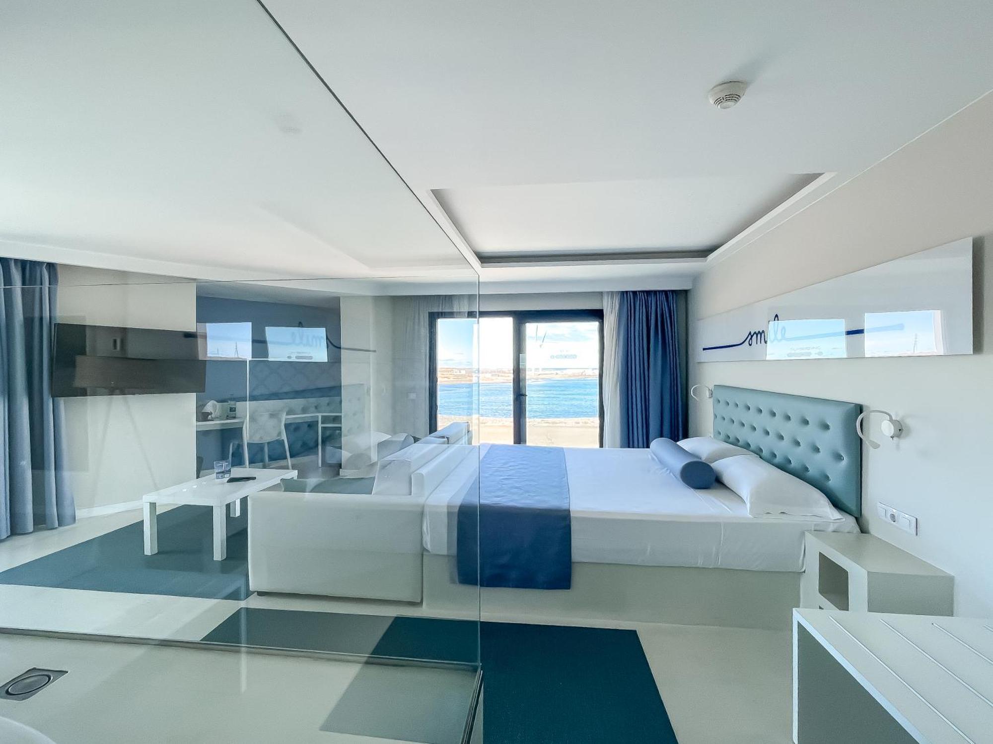 Corralejo Surfing Colors Hotel&Apartments Εξωτερικό φωτογραφία