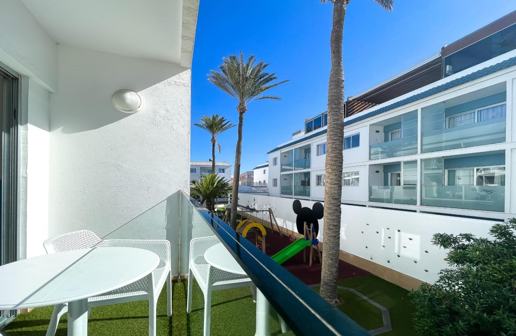 Corralejo Surfing Colors Hotel&Apartments Εξωτερικό φωτογραφία